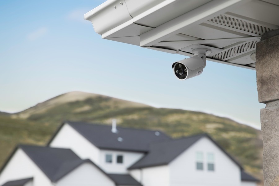 WHAT MAKES SMART SECURITY CAMERAS SO SMART?